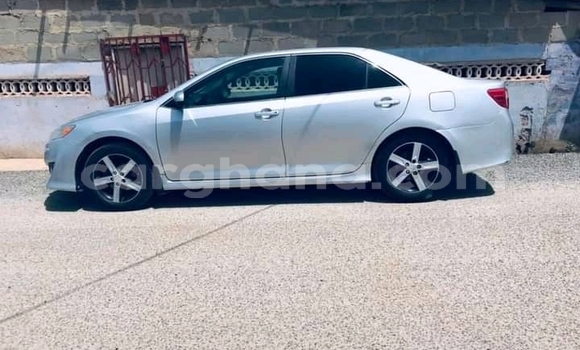 Ra Àlòkù Toyota Camry Miiran Ọkọ̀ in Accra ni Greater Accra Ra Àlòkù Toyota Camry Miiran Ọkọ̀ in Accra ni Greater Accra