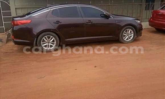 Ra Àlòkù Kia Visto Miiran Ọkọ̀ in Berekum ni Brong-Ahafo