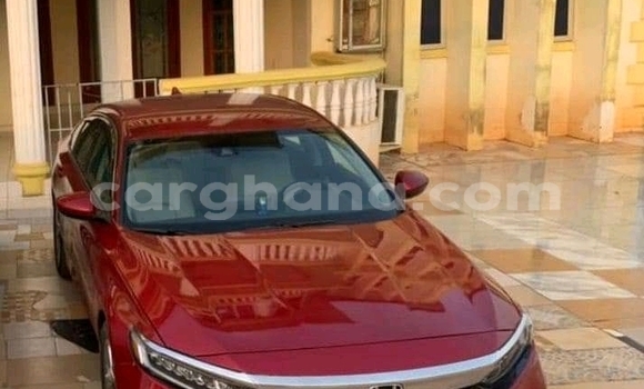 Sayi Na hannu Honda Accord Red Mota in Accra a Greater Accra