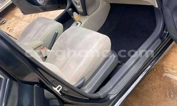 Ra Àlòkù Toyota Yaris Black Ọkọ̀ in Accra ni Greater Accra Ra Àlòkù Toyota Yaris Black Ọkọ̀ in Accra ni Greater Accra