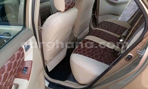 Ra Àlòkù Toyota Corolla Miiran Ọkọ̀ in Accra ni Greater Accra Ra Àlòkù Toyota Corolla Miiran Ọkọ̀ in Accra ni Greater Accra