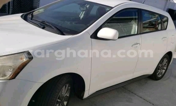 Sayi Na hannu Pontiac Vibe White Mota in Accra a Greater Accra Sayi Na hannu Pontiac Vibe White Mota in Accra a Greater Accra