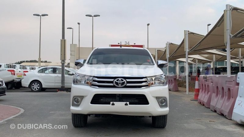 Big with watermark toyota hilux ashanti import dubai 39302