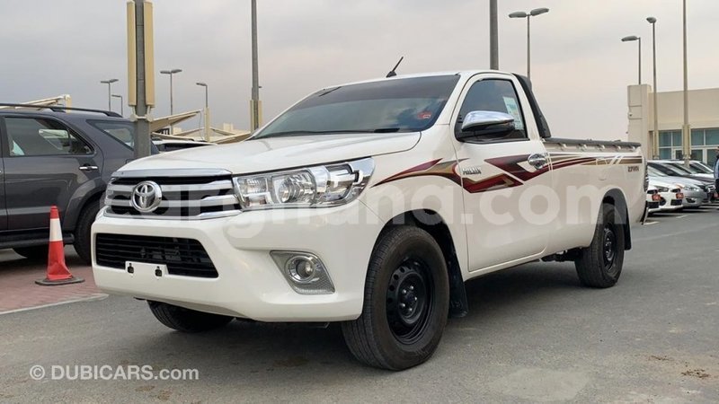 Big with watermark toyota hilux ashanti import dubai 39302