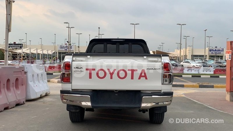 Big with watermark toyota hilux ashanti import dubai 39302