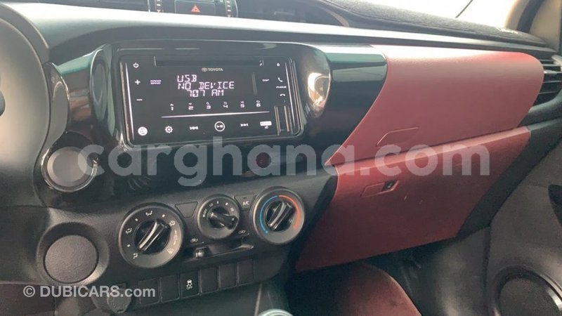 Big with watermark toyota hilux ashanti import dubai 39302