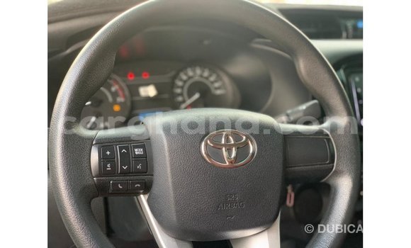 Ra Imported Toyota Hilux funfun Ọkọ̀ in Import - Dubai ni Ashanti Ra Imported Toyota Hilux funfun Ọkọ̀ in Import - Dubai ni Ashanti
