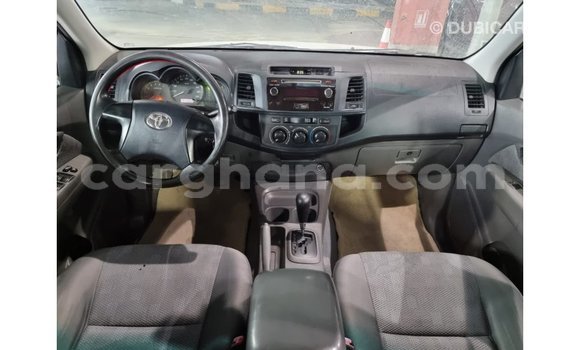 Ra Imported Toyota Hilux funfun Ọkọ̀ in Import - Dubai ni Ashanti Ra Imported Toyota Hilux funfun Ọkọ̀ in Import - Dubai ni Ashanti