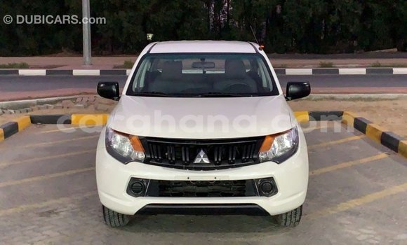 Ra Imported Mitsubishi L200 funfun Ọkọ̀ in Import - Dubai ni Ashanti Ra Imported Mitsubishi L200 funfun Ọkọ̀ in Import - Dubai ni Ashanti