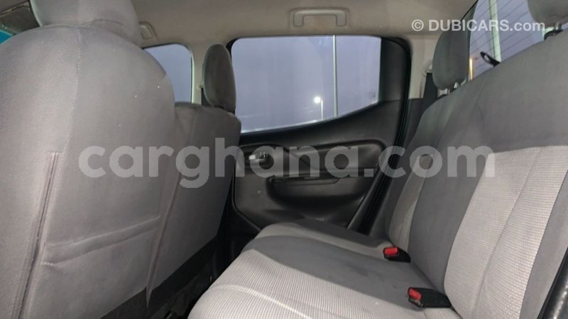 Big with watermark mitsubishi l200 ashanti import dubai 39308