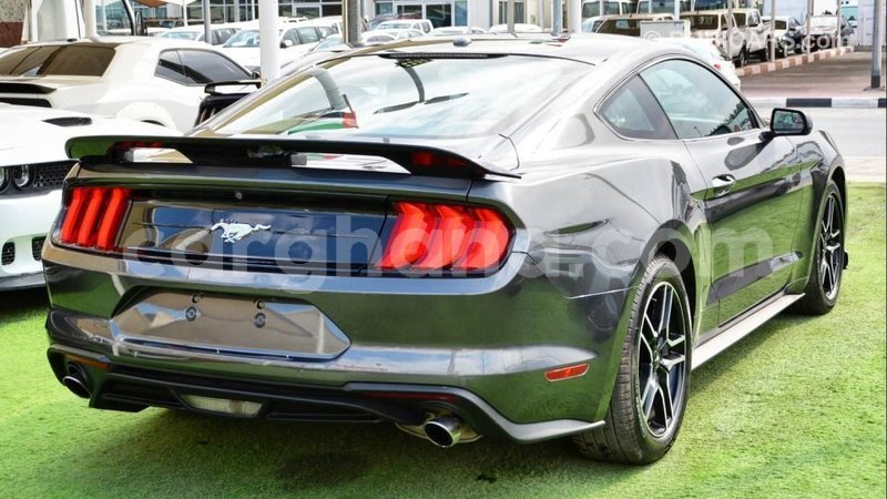 Big with watermark ford mustang ashanti import dubai 39309