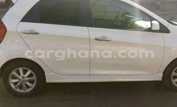 Ra Àlòkù Kia Picanto funfun Ọkọ̀ in Berekum ni Brong-Ahafo Ra Àlòkù Kia Picanto funfun Ọkọ̀ in Berekum ni Brong-Ahafo