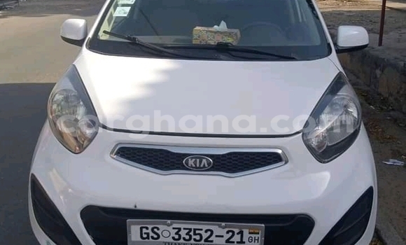 Ra Àlòkù Kia Picanto funfun Ọkọ̀ in Berekum ni Brong-Ahafo Ra Àlòkù Kia Picanto funfun Ọkọ̀ in Berekum ni Brong-Ahafo