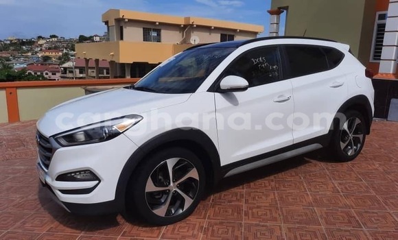 Buy Used Hyundai Santa Fe White Car in Sekondi–Takoradi Metropolitan in Western Buy Used Hyundai Santa Fe White Car in Sekondi–Takoradi Metropolitan in Western