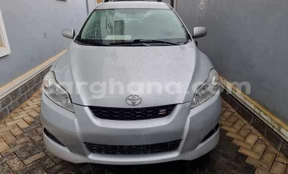 Ra Àlòkù Toyota Matrix Silver Ọkọ̀ in Tema ni Greater Accra Ra Àlòkù Toyota Matrix Silver Ọkọ̀ in Tema ni Greater Accra