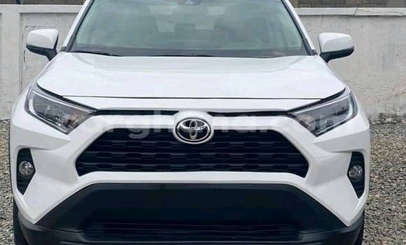 Buy Used Toyota RAV4 White Car in Accra in Greater Accra