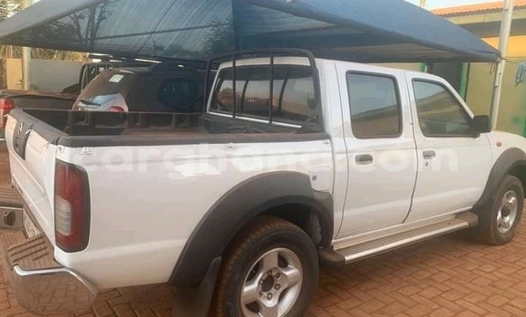 Ra Àlòkù Nissan NP 300 Miiran Ọkọ̀ in Accra ni Greater Accra Ra Àlòkù Nissan NP 300 Miiran Ọkọ̀ in Accra ni Greater Accra