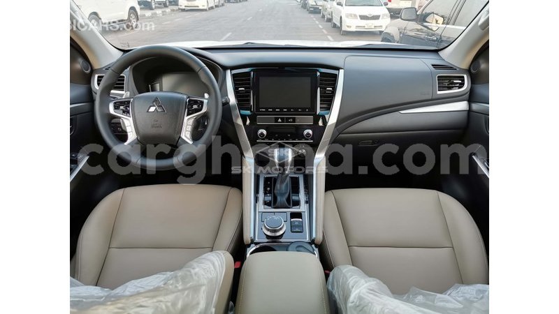 Big with watermark mitsubishi montero ashanti import dubai 39387