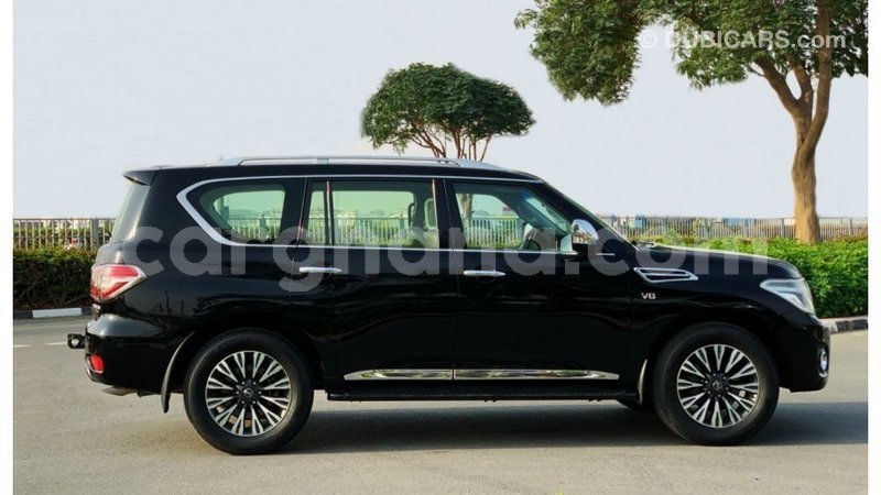 Big with watermark nissan patrol ashanti import dubai 39390