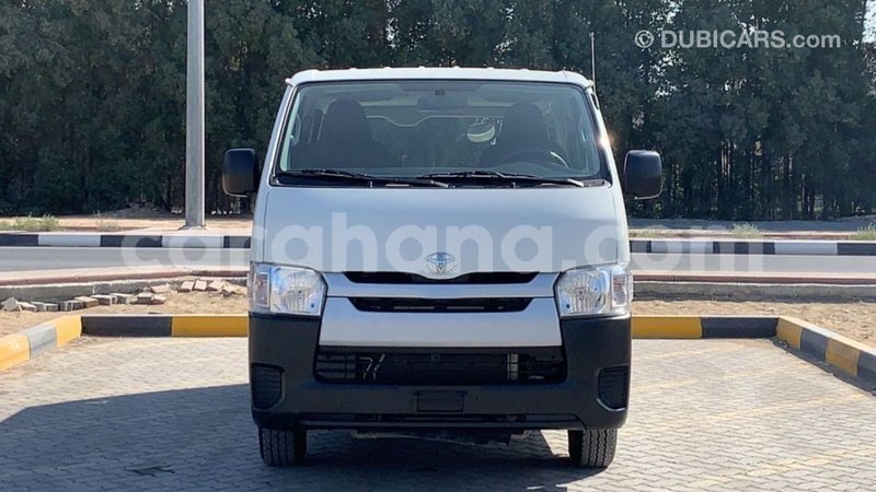 Big with watermark toyota hiace ashanti import dubai 39391