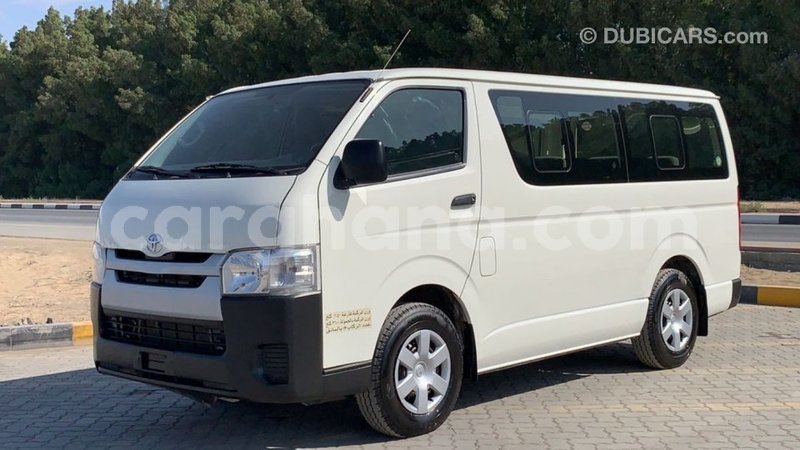 Big with watermark toyota hiace ashanti import dubai 39391