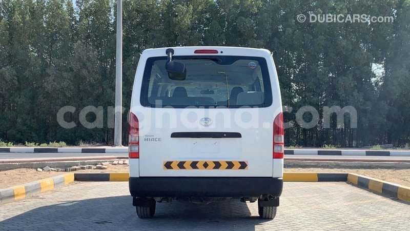 Big with watermark toyota hiace ashanti import dubai 39391