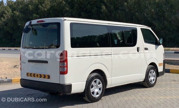 Ra Imported Toyota Hiace funfun Ọkọ̀ in Import - Dubai ni Ashanti Ra Imported Toyota Hiace funfun Ọkọ̀ in Import - Dubai ni Ashanti