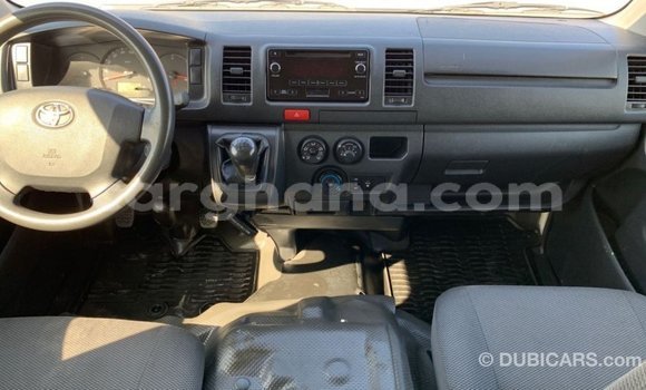 Ra Imported Toyota Hiace funfun Ọkọ̀ in Import - Dubai ni Ashanti Ra Imported Toyota Hiace funfun Ọkọ̀ in Import - Dubai ni Ashanti
