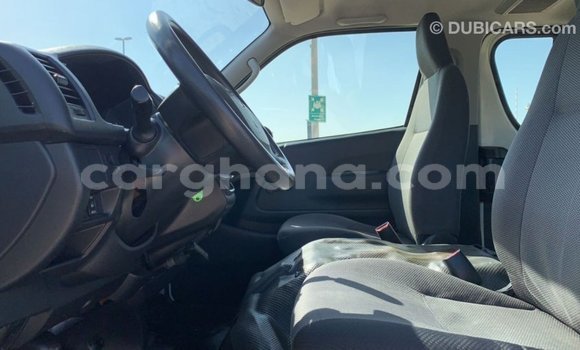 Ra Imported Toyota Hiace funfun Ọkọ̀ in Import - Dubai ni Ashanti Ra Imported Toyota Hiace funfun Ọkọ̀ in Import - Dubai ni Ashanti