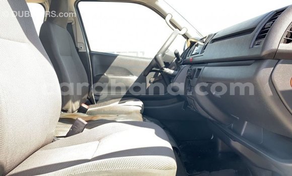 Ra Imported Toyota Hiace funfun Ọkọ̀ in Import - Dubai ni Ashanti Ra Imported Toyota Hiace funfun Ọkọ̀ in Import - Dubai ni Ashanti