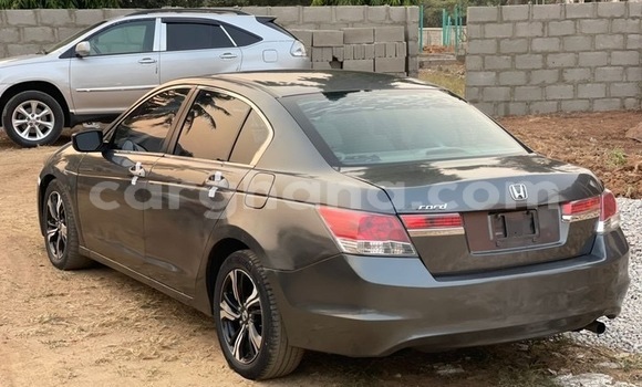 Ra Àlòkù Honda Accord Black Ọkọ̀ in Tema ni Greater Accra Ra Àlòkù Honda Accord Black Ọkọ̀ in Tema ni Greater Accra