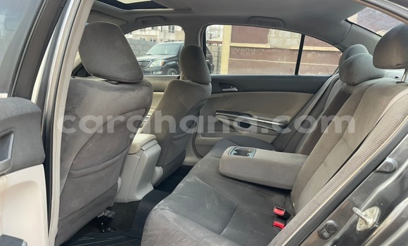 Ra Àlòkù Honda Accord Black Ọkọ̀ in Tema ni Greater Accra Ra Àlòkù Honda Accord Black Ọkọ̀ in Tema ni Greater Accra