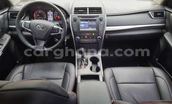 Sayi Na hannu Toyota Camry White Mota in Tema a Greater Accra Sayi Na hannu Toyota Camry White Mota in Tema a Greater Accra