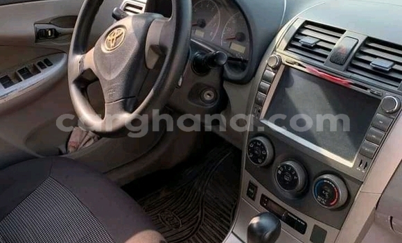 Ra Àlòkù Toyota Corolla Silver Ọkọ̀ in Berekum ni Brong-Ahafo Ra Àlòkù Toyota Corolla Silver Ọkọ̀ in Berekum ni Brong-Ahafo