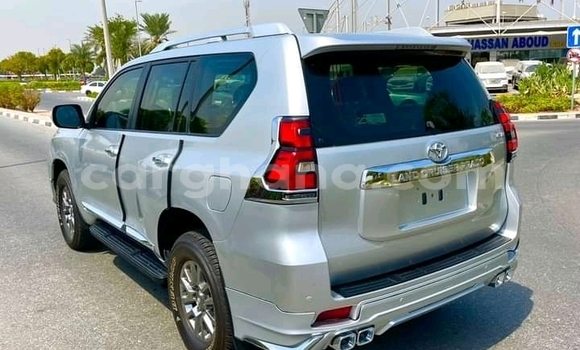 Buy Used Toyota Prado White Car in Accra in Greater Accra Buy Used Toyota Prado White Car in Accra in Greater Accra