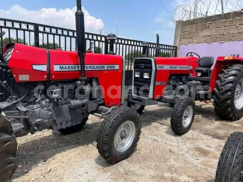 Big with watermark mahindra cl greater accra accra 39409