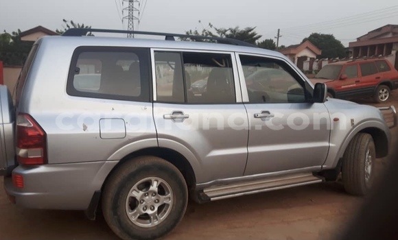 Ra Àlòkù Mitsubishi Pajero Sport Silver Ọkọ̀ in Kumasi ni Ashanti Ra Àlòkù Mitsubishi Pajero Sport Silver Ọkọ̀ in Kumasi ni Ashanti