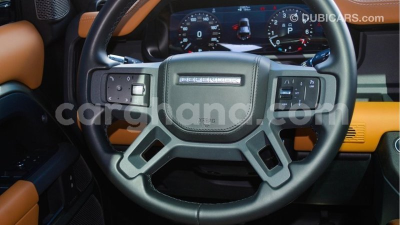 Big with watermark land rover defender ashanti import dubai 39427