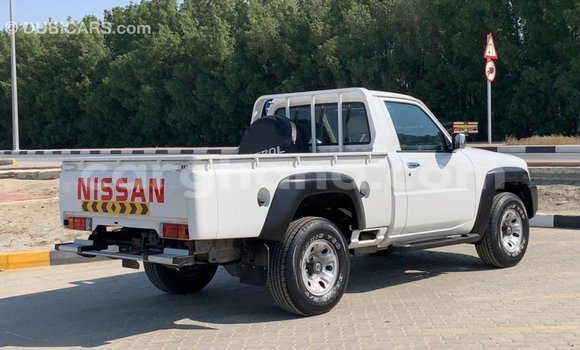 Ra Imported Nissan Patrol funfun Ọkọ̀ in Import - Dubai ni Ashanti Ra Imported Nissan Patrol funfun Ọkọ̀ in Import - Dubai ni Ashanti