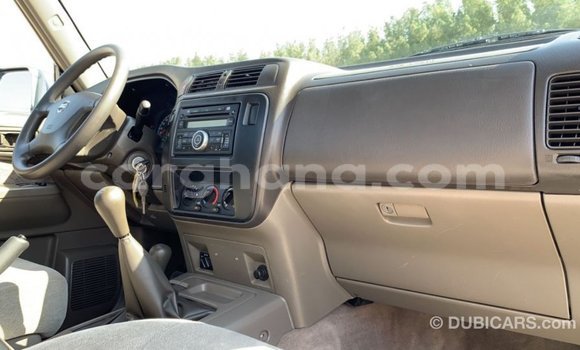 Ra Imported Nissan Patrol funfun Ọkọ̀ in Import - Dubai ni Ashanti Ra Imported Nissan Patrol funfun Ọkọ̀ in Import - Dubai ni Ashanti