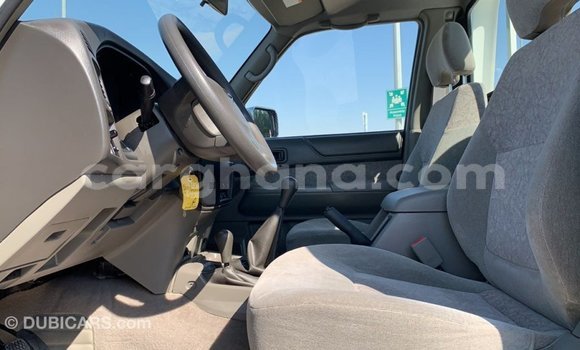 Ra Imported Nissan Patrol funfun Ọkọ̀ in Import - Dubai ni Ashanti Ra Imported Nissan Patrol funfun Ọkọ̀ in Import - Dubai ni Ashanti