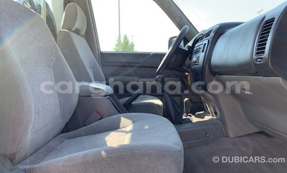 Ra Imported Nissan Patrol funfun Ọkọ̀ in Import - Dubai ni Ashanti Ra Imported Nissan Patrol funfun Ọkọ̀ in Import - Dubai ni Ashanti