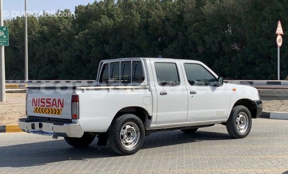 Ra Imported Nissan Pickup funfun Ọkọ̀ in Import - Dubai ni Ashanti Ra Imported Nissan Pickup funfun Ọkọ̀ in Import - Dubai ni Ashanti