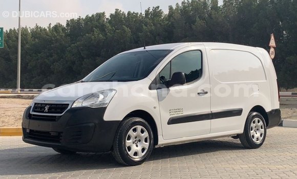 Ra Imported Peugeot Partner funfun Ọkọ̀ in Import - Dubai ni Ashanti Ra Imported Peugeot Partner funfun Ọkọ̀ in Import - Dubai ni Ashanti