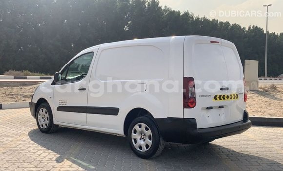 Ra Imported Peugeot Partner funfun Ọkọ̀ in Import - Dubai ni Ashanti Ra Imported Peugeot Partner funfun Ọkọ̀ in Import - Dubai ni Ashanti