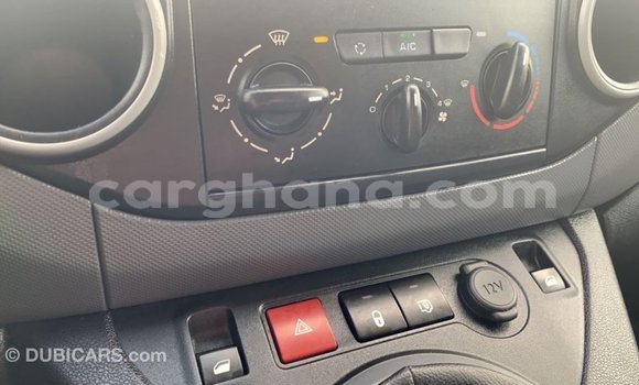 Ra Imported Peugeot Partner funfun Ọkọ̀ in Import - Dubai ni Ashanti Ra Imported Peugeot Partner funfun Ọkọ̀ in Import - Dubai ni Ashanti