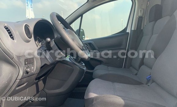 Ra Imported Peugeot Partner funfun Ọkọ̀ in Import - Dubai ni Ashanti Ra Imported Peugeot Partner funfun Ọkọ̀ in Import - Dubai ni Ashanti