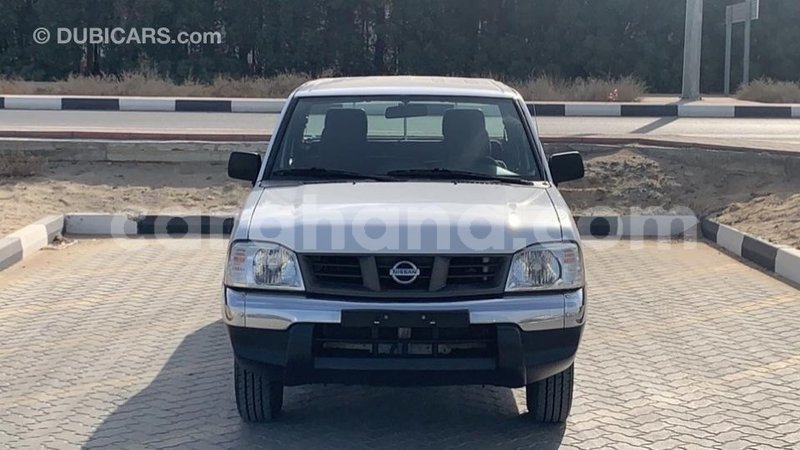 Big with watermark nissan pickup ashanti import dubai 39434