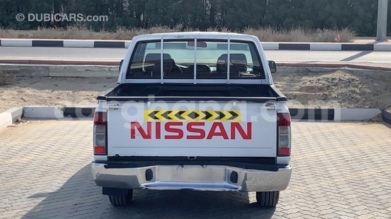 Big with watermark nissan pickup ashanti import dubai 39434