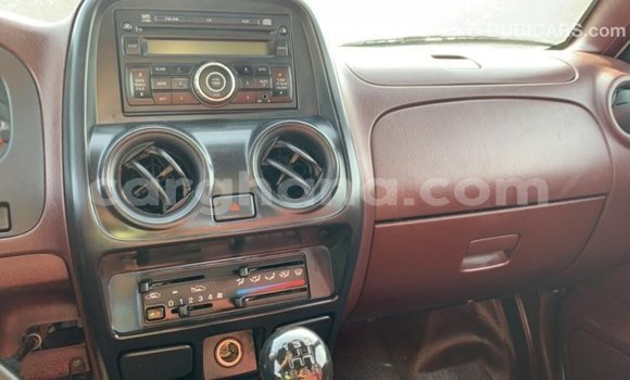 Ra Imported Nissan Pickup funfun Ọkọ̀ in Import - Dubai ni Ashanti Ra Imported Nissan Pickup funfun Ọkọ̀ in Import - Dubai ni Ashanti